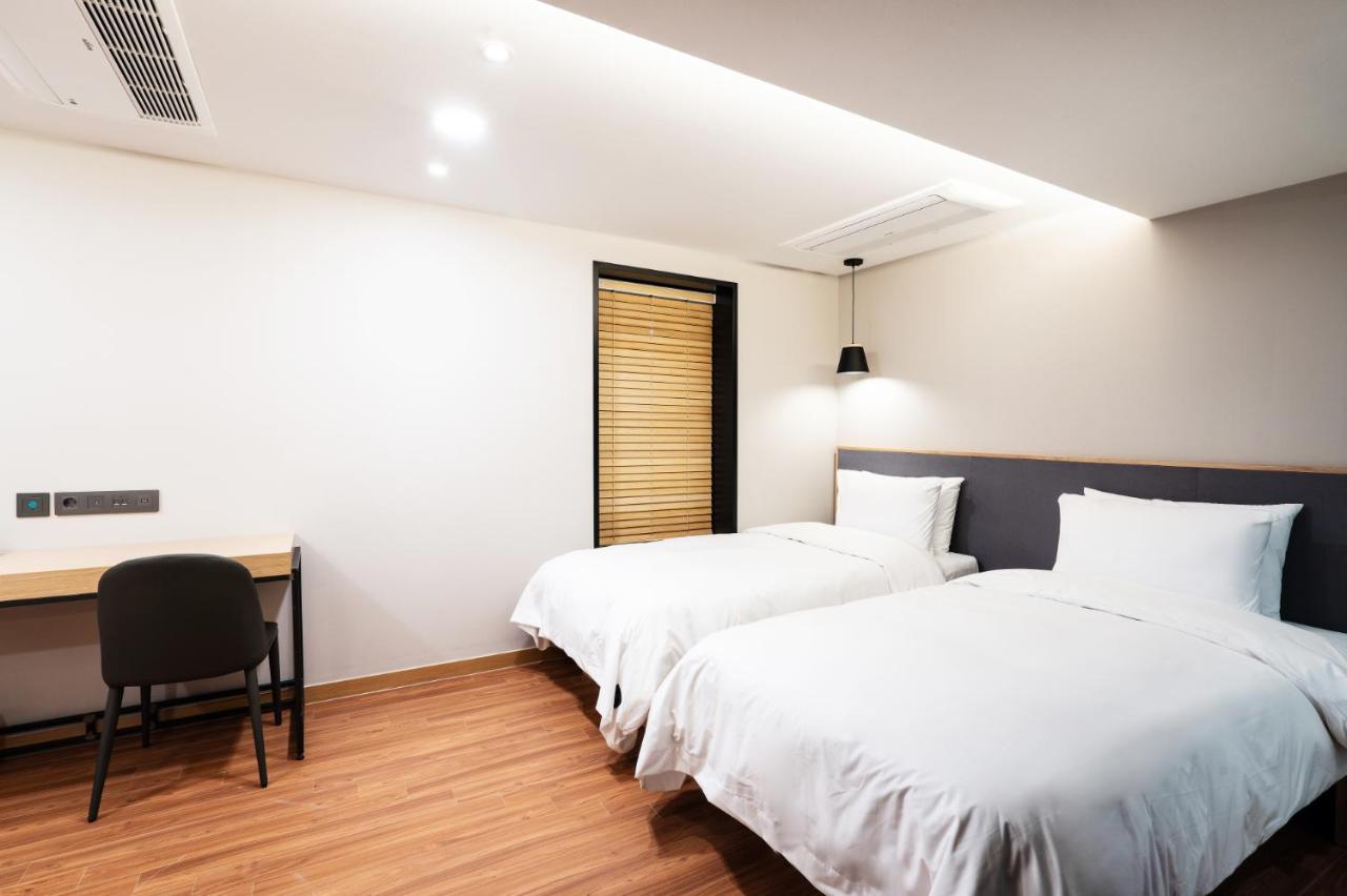 Lala Vianco Business Hotel Пусан Экстерьер фото