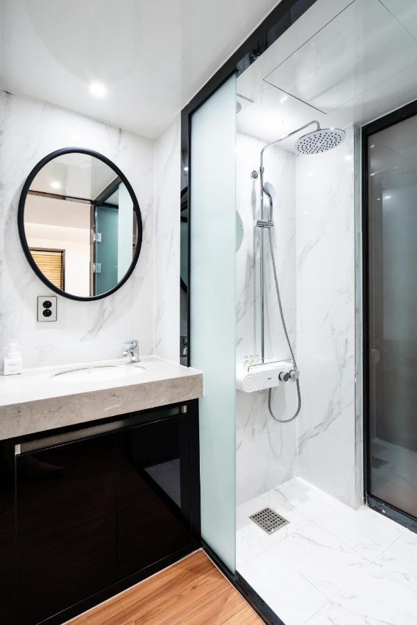 Lala Vianco Business Hotel Пусан Экстерьер фото